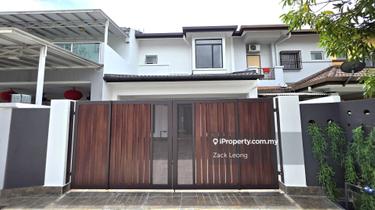 Newly renovated 2 storey bandar mahkota cheras 20x65 freehold 1