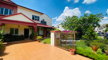 Corner Link Kemuning Haven House 1