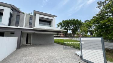 Villa 22 Bukit Rimau 1