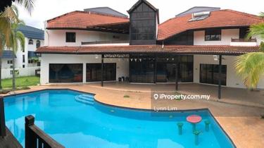 Titiwangsa Glass Bungalow with Private Pool  1