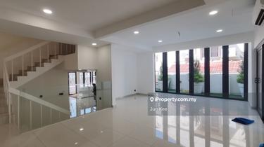 Rebuild 2 Storey Endlot Terrace @ Taman Desa 1