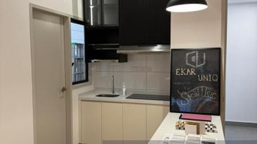Super amaze unit with comfy kinda home style of living 1