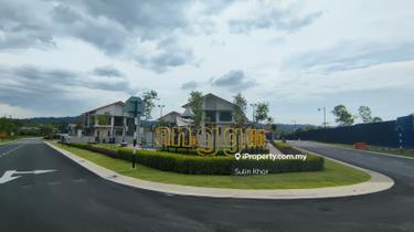 Double Storey Semi D @ Anggun Bk8 Bandar Kinrara for Sale!! 1
