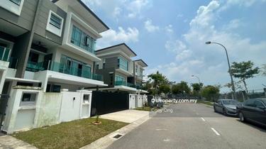 Horizon Hills,The cove,3 storey Semi-D,Unblock view 1