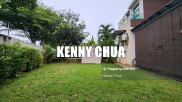 3-Story Zero Lot Bungalow with Large Backyard 1