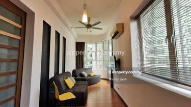 Walking distance to KLCC twin towers & KLCC LRT 1