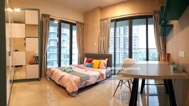 Master Bedroom w Attached Bathroom @ A'marine Lakeside, Bandar Sunway 1