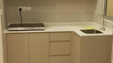 Mh 2  almost fully furnish k cabinet 2 bedrooms  aircon  car park 1