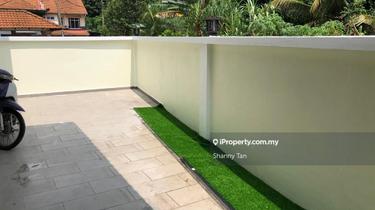 End Lot Below Market  1