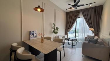 Brand New Fully Furnished Muji Unit and Ready to Move In 1