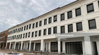 Eco Boulevard Shoplot For Rent 1