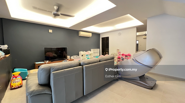2 Storey Terrace Well-Located Extended & Tight Security & Near Park 1