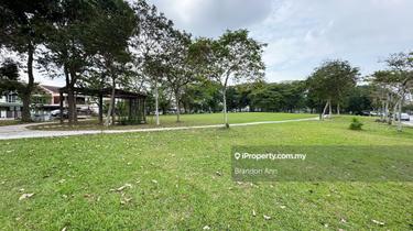 End lot terrace facing playground 1
