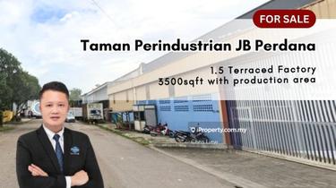 Hot industry area near Sri Yaacob, Skudai 1.5 storey terraced factory 1