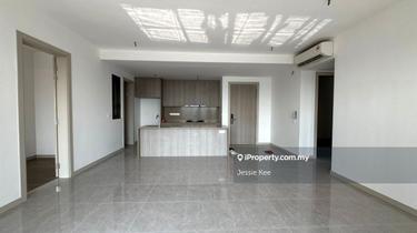 Park Place Condo For Sale! 1