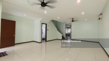 Bandar Kinrara, Bk8, Qaseh 3 Superlink House for sale!!  1