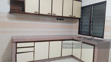 Subang Jaya Double storey intermediate for Rent  1