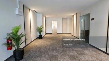 Super Cheap Rental ! New Office Union Tower Close to Mid Valley Mall 1