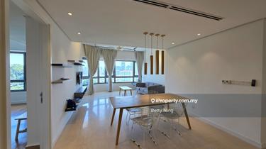 Spacious unit with great view and superb location 1