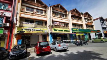 Taman Equine, Seri Kembangan Shoplot for Sales 1