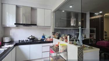Terrace house for Sale 1