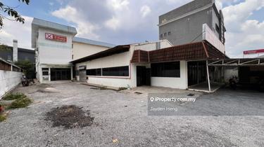 Warehouse cum 2 Storey Office in Petaling Jaya Sek 51a Jalan 227 1