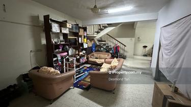Value Buy, Guarded Security, Walking Distance to Uptown 1