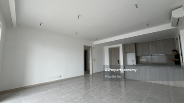Brand new 2 bedrooms unit in Desa Parkcity! 1