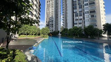 4 Units per floor. Golf Resort, Largest Mall Malaysia, 10-acre Park! 1