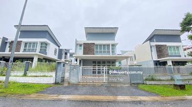 Super Nice Renovation In Zara Bungalow Call Andy For Viewing  1