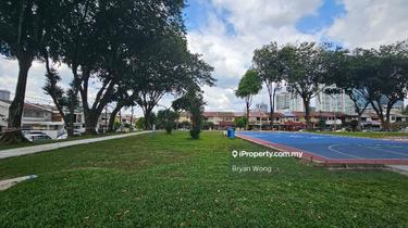 Facing Park  1