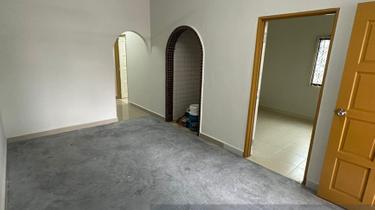 Renovated Unit / Low Cost 1