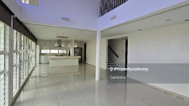 Beautiful House, Lovely Home 1
