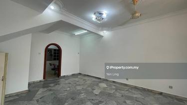 Double storey house in Bandar Bukit Puchong for sales 1