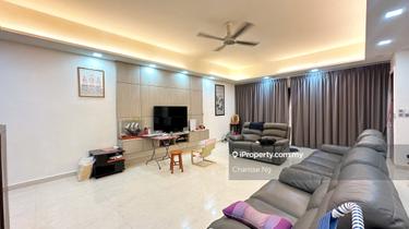 3 Storey Superlink Not Facing House with Gated Guarded 1