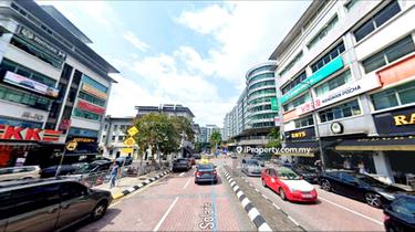 4 Storey Shop with lift for Sale 1