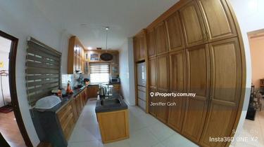 Well maintained renovated Semi-D near Pantai Bersih Butterworth 1