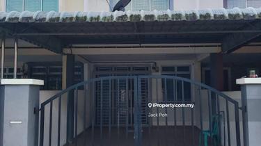 Freehold Double Storey Terrace Medium Cost at Taman Sri Kluang Johor 1