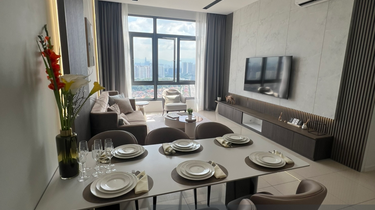 Maple Residence OUG, few units on hand can choose 1