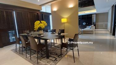 Contemporary ID deco Newly Refurbished Top Floor c/w Entertain/Area  1
