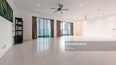 Largest unit with Panoramic green view! 1