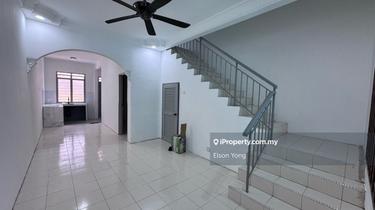 Bandar Putra, Kulai, Double Storey Medium Low Cost 775sqft 1