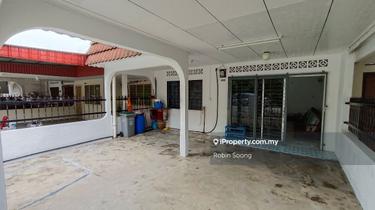 1 Storey Terrace in Ayer Keroh Heights 1