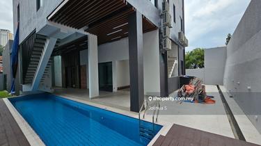 3 Storey Brand New Bungalow with unblocked KL Skyline view 1