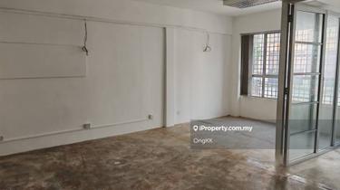 1st Floor Office for Sale @ Jln Bandar Sembilan, Pusat Bandar Puchong 1