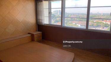 Shah Alam Freehold resort style seri Hijauan Penthouse for  Sale 1