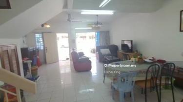 Puteri 7 Double Storey Gated Guarded Freehold Kitchen Extended Puchong 1