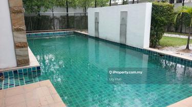 Bungalow With Private Pool for Sale 1