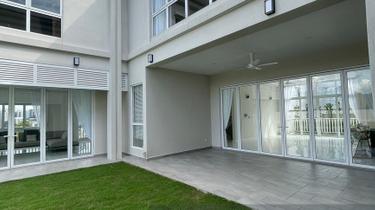 Gated and guarded Mont Kiara easy access to Damansara bungalow 1