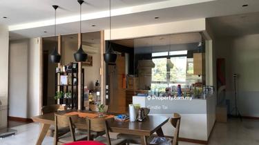 Beautiful unit @ Twins Damansara 1